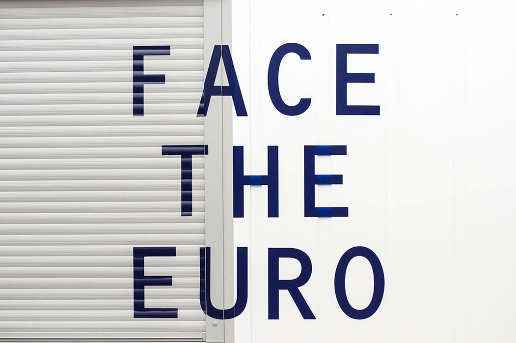 Face-the-euro_europe_europa_money_EU-photography_Sebastian-Hennig_copyright-by-Daniel-Zakharov-18