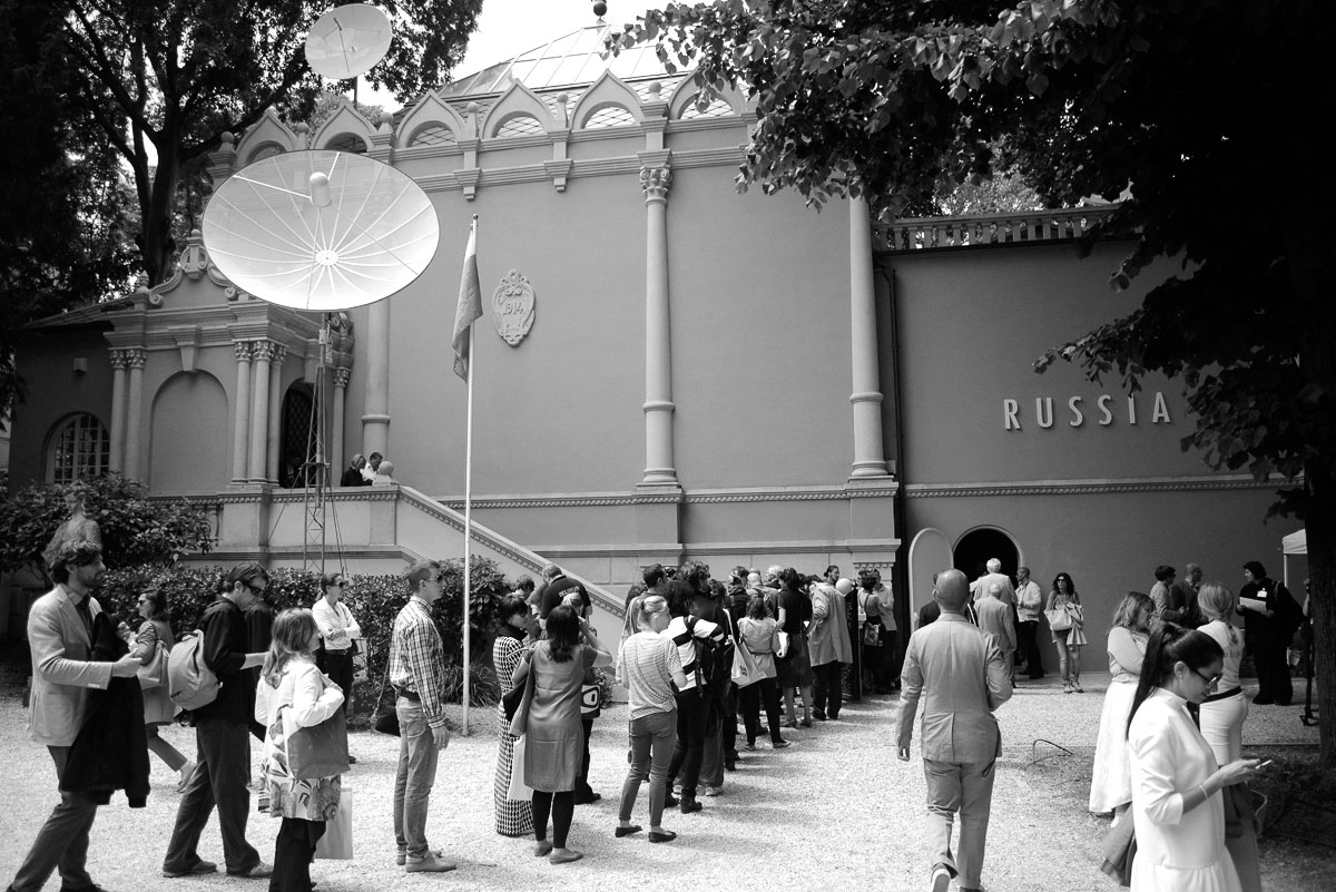 Biennale-2013-Opening-Russian-Pavilion-by-Daniel-Zakharov-029_1