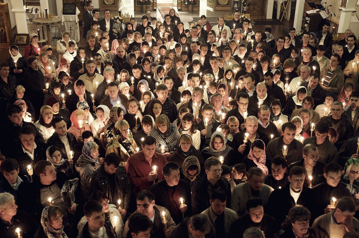 Event-Eventfotografie-Kirchenfotografie-Koeln-Rocor-Koeln-Ostermesse-by-Daniel-Zakharov